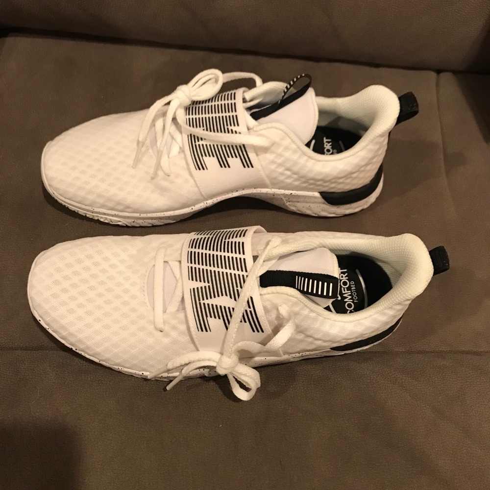 Nike Renew, White, BRAND NEW, size 8 1/2 Women’s
